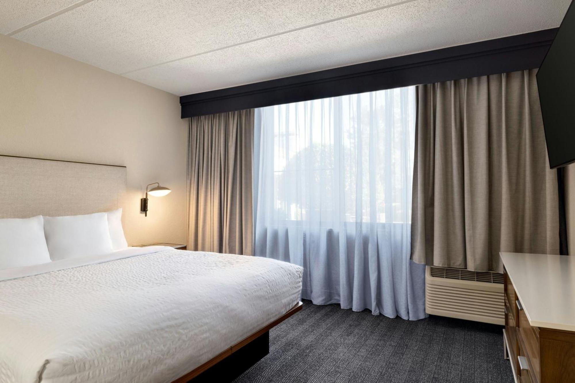 Courtyard Atlanta Northlake Такер Екстер'єр фото